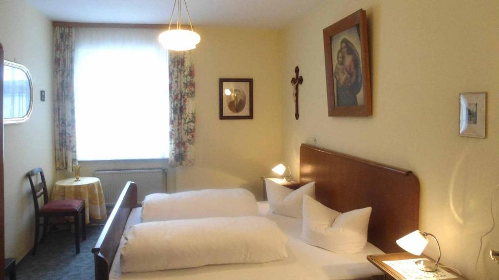 Hotel Krone Goessweinstein Bilik gambar