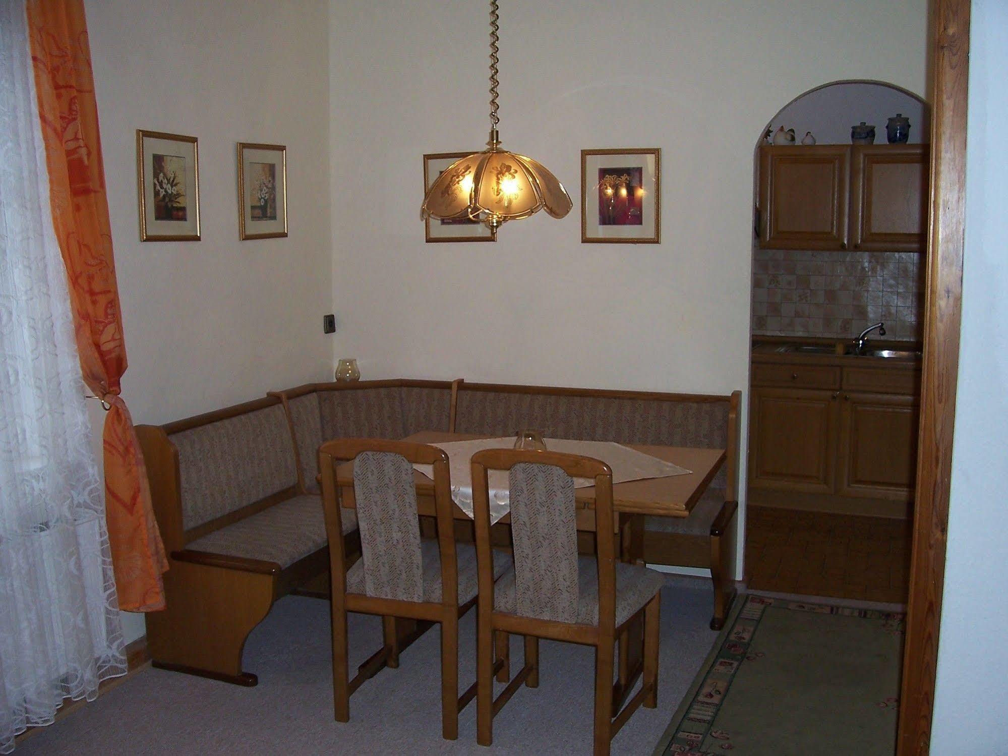 Hotel Krone Goessweinstein Luaran gambar